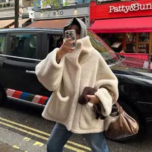 블랙팬서 여자 하이넥 따뜻퍼 일체형 세무 코트 OPH1