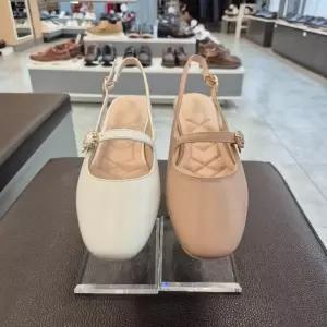 [엘칸토]엘칸토 HC11 양가죽 여성 슬링백 N7L9U41H3J2539 (48161907)