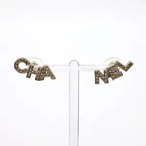 [구구스]중고명품 샤넬 이니셜 귀걸이 (NO 10398753)