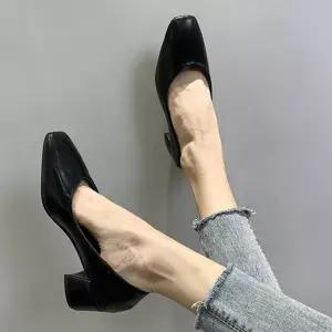 뮬슬리퍼 여름슬리퍼 여성화 사각코 데일슈즈 펌프스 뮬 투웨이구두 미들굽