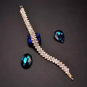 [하프클럽/]웨이비 큐빅라인 팔찌 여성 화려한 예쁜 웨이비팔찌