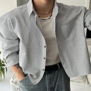 [아레스]플로어 스트라이프 시어서커 크롭 셔츠 (2color)