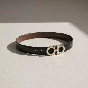 [페라가모]SS25 남성 간치니 리버서블 벨트67 A254 NERO COCOA BROWN 0764187