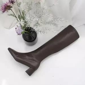 인기상품 신상 슬림핏 통굽 여성 롱부츠 가죽 캐주얼 신발 [W9AA95E_260409]