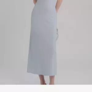 [라일리여성의류] Rly S501211 넥 레이스 프릴 슬림핏 민소매 나