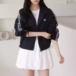 [올리비에스클로젯] 리본자수 레이스 후드 바람막이 점퍼_O2603JP010A