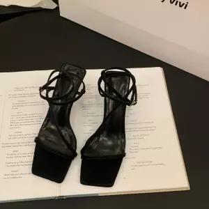 여사친 여름 웨지 요정 웨지힐 바캉스 스트랩 휴양지 슈즈 샌들 스몰 로마 OP2