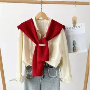 글로보라 등따시개 어깨 망토 가디건 머플러 대체 가을 걸치는 걸침 겨울 니트 등따숨이