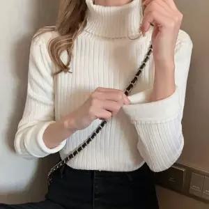 [셀러에이드]슬림핏 겨울 두툼 기모안감 데일리 골지티 목폴라티 여성면티셔츠