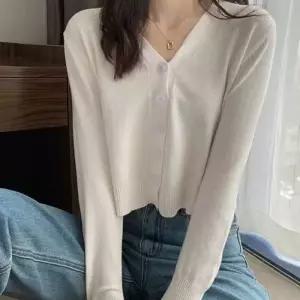 [라일리여성의류] Rly 데일리 여성 브이넥 숏 니트 가디건 루즈핏 상의