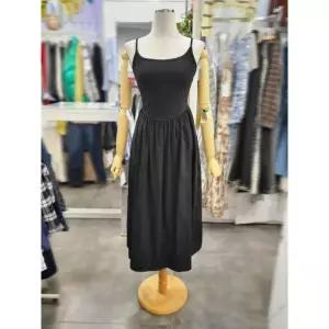 밸리걸 세이브존01 밴딩 바스락 끈 롱원피스 622070