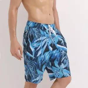 래쉬가드하의 남자 반바지 수영복 휴가 패션 4부 래쉬가드 해변룩