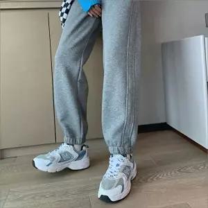 슬림핏기모바지 여성 기모 조거팬츠 슬림핏 2컬러 겨울 데일리 따뜻한 바지