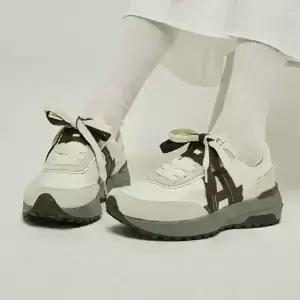 [키높이3.5cm] 아키클래식 남녀공용 발편한 운동화/스니커즈 스프링필드