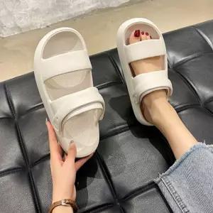 남여공용 발편한 푹신푹신 소재 커플 아이탬 샌들