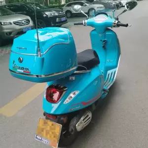 수납 베스파탑박스 박스 리어백 화이트 배달 오토바이