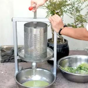 두부 물 빼기 탈수기 나물 오이지 오이 업소용 짜는기계 탈지기 두부압축기 식품탈수기