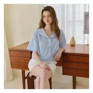 비키 정가78000 시어서커 세일러 카라 반팔 블라우스 TKBAE2452 449283