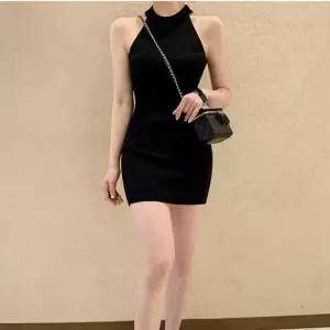 홀터넥 글램 니트 원피스