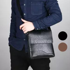 데일리 출퇴근 가죽 메신저백 어깨가방 캐주얼 숄더백 비즈니스 남성크로스백 직장인
