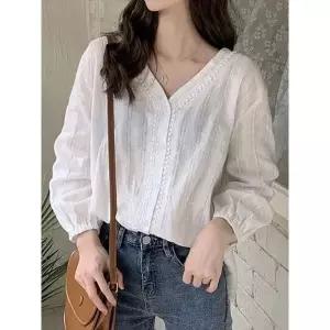 [하프클럽/샵앤]여성 여리핏 청순한 펀칭 브이넥 블라우스 WON-WBL-WFN2DG8