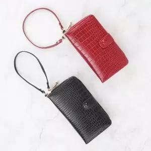 작은가방 손목스트랩 데일리 핸드폰미니백 카드수납