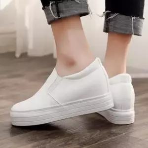 [라일리] Rly 여성 미끄럼방지 키높이 슬립온 여름 발편한 화이