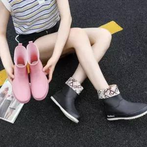 무지스타일장화 예쁜 컬러 부츠 겨울 낚시 방한용 기능화 여성 장화