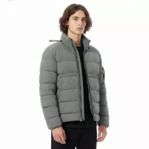 CP COMPANY 크롬-R 렌즈 다운 자켓