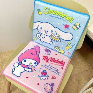 산리오 메모리폼 쿠션 캐릭터 의자 미끄럼방지 공부방 방석 사무실 수험생 엉덩이 편한