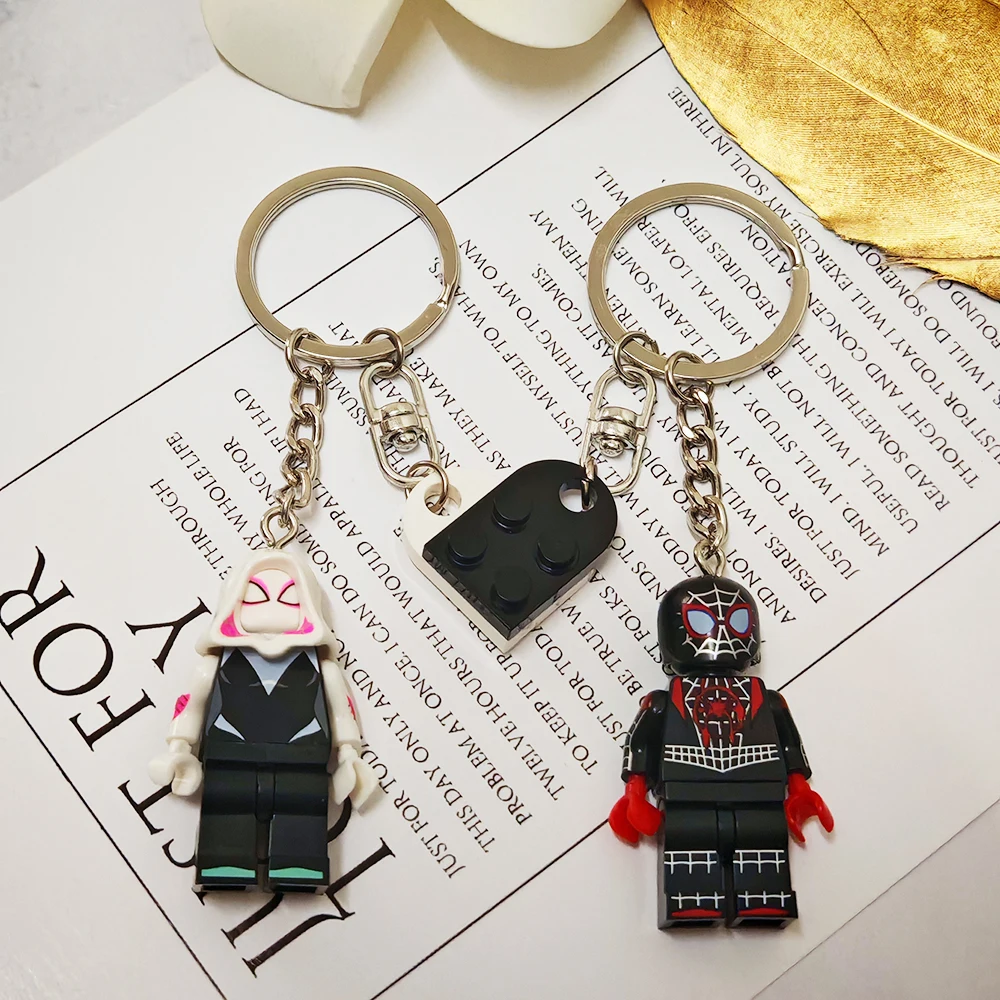 2개입 아름다운 수제 3D 만화 스파이더 그웬 커플 키체인 애니메이션 키링 매칭 액세서리 연인용 백팩 크리스마스 선물