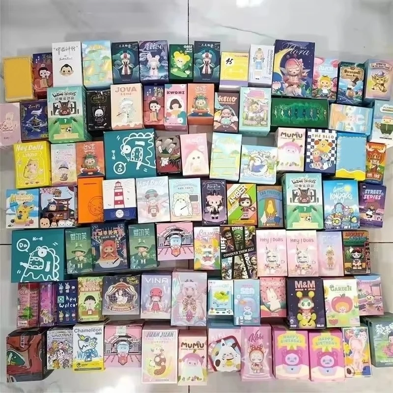 새로운 정품 무작위 미개봉 블라인드 박스 럭키 백 선물 데스크탑 장식, 핸드 컬렉션, 애니메이션 선물 블라인드 도매