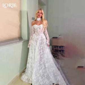 로리 레이스 웨딩드레스 3D 플라워 롱 슬리브 아플리케 A라인 스위트하트 신부 드레스 백리스 맞춤 제작 웨딩드레스