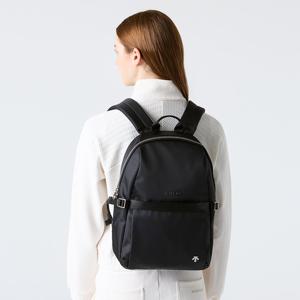 [데상트공식] 우먼스 데일리 백팩 SR122UBP10