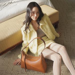 [메트로시티][비밀코드] 빅토리아 NEW 26SS 숄더백 미듐 M261MO8080D