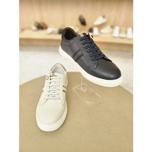 [소다] 남성 사이드 포인트 밴딩 스니커즈 (APM402) APM402