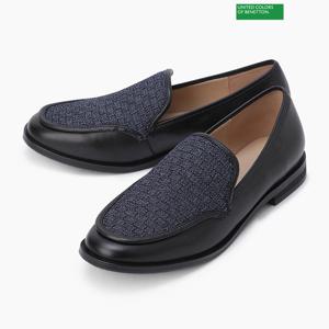 베네통 소가죽 배색 로퍼 BCSH52461