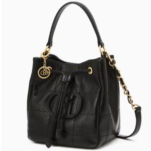 [헤지스ACC][쇼핑백동봉] 블랙 퀼팅 소가죽 복조리 크로스백 HIWA6E765BK