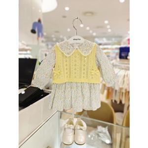 [압소바] 라일리원피스 니트조끼(속바지포함) 구두세트 26년봄신상 (A1125104A) A1125104