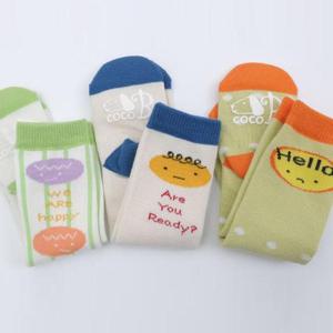 유치원생일선물 유아 아동 반타이즈 미끄럼방지 반양말 배색 니삭스