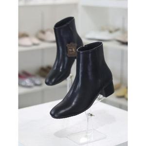 바이로쏘 세이브존03 소가죽 스퀘어 토 4.0cm 청키힐 앵클부츠 (BY)23S10859CF2W