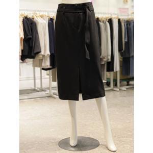 [숲] SOUP 숲 벨티드 트임 H라인 스커트 (SA5SR85) SA5SR85