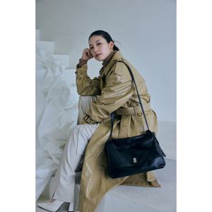 [루즈앤라운지]라지오 L 사첼백 RA2G1ABG461KBK1