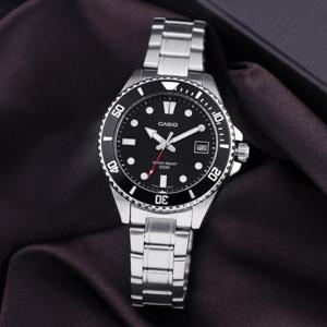 카시오 MDV-10D-1A1 흑새치 미니 다이버 스포츠 여자 메탈 시계 d