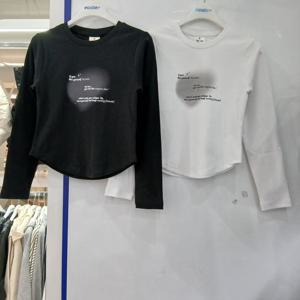 [에꼴리에][모다부평]슬림핏 밑단 굴림 라운드티/26OT/453BK,WT_