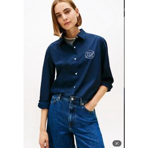 [타미힐피거 여성] T22G0WSH031WT1 포플린 로고 이지 셔츠 T22G0WSH031WT1