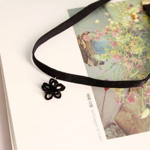 [폭스타일] 블랙 플라워 초커 목걸이