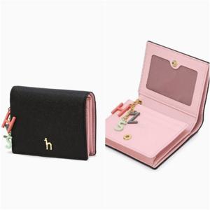 [헤지스ACC] 블랙 퍼피장식 소가죽 반지갑 HIWA4F617BK