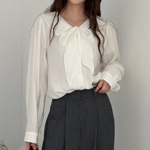 나야홍 / 아이우먼 빅리본브이넥블라우스 GOX083M601 빅사이즈