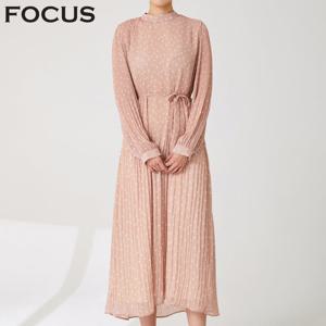 [포커스]도트주름지쉬폰원피스 FS2A7OP0010